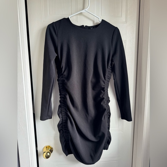 Dress dynamite - Picture 2 of 4